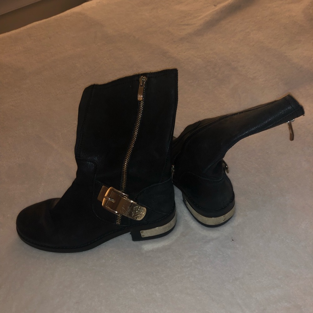 Vince Black and gold booties